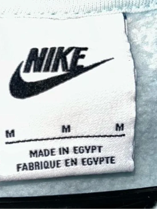 Nike Women’s Light Blue Pullover Hoodie with Embroidered Logo - Picture 2 of 3